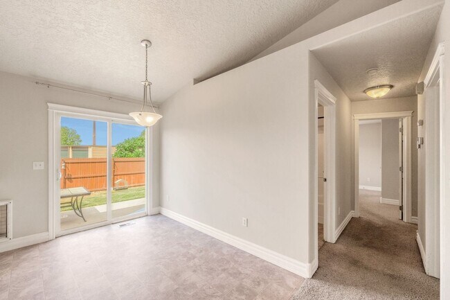 Building Photo - Charming 3BR House in Fort Collins