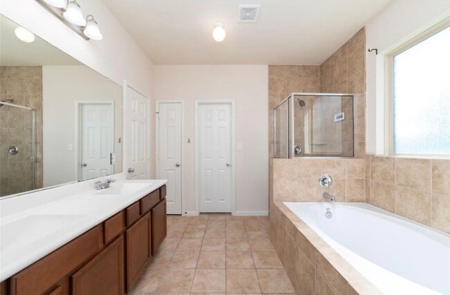 Building Photo - 15107 Sequoia Meadow Ct