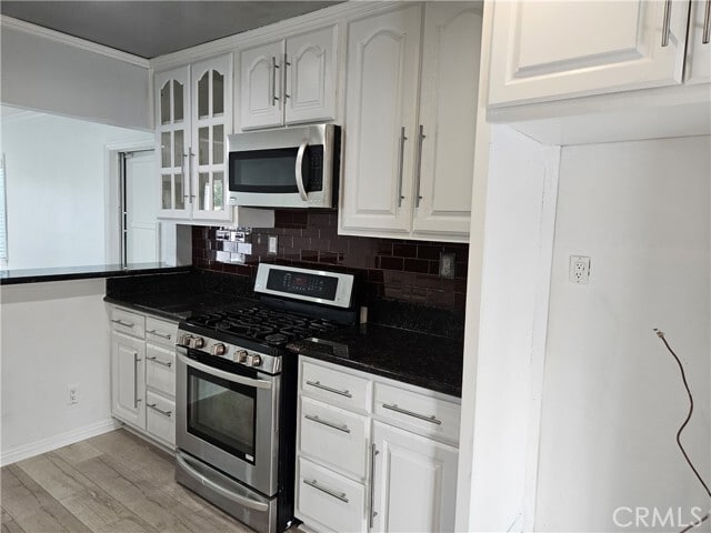 Building Photo - 8030 Lemona Ave