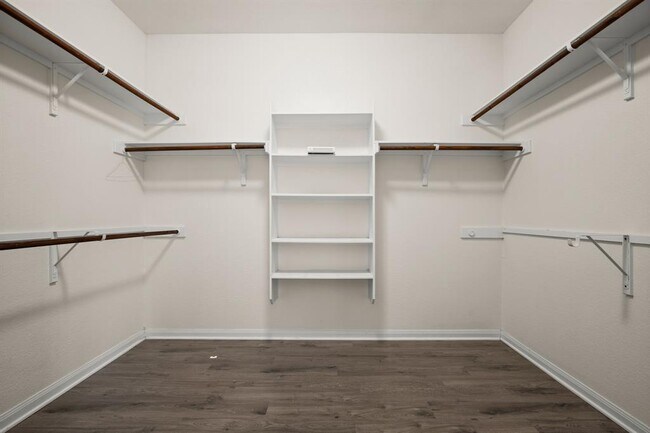 Building Photo - 610 Puerta Vallarta Ln