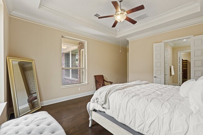 Building Photo - 534 Imperial Blvd