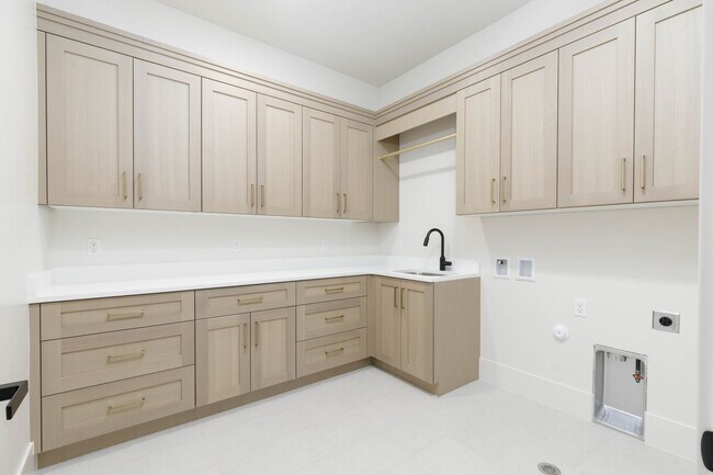 Building Photo - Gorgeous Custom Single Story with RV Garage