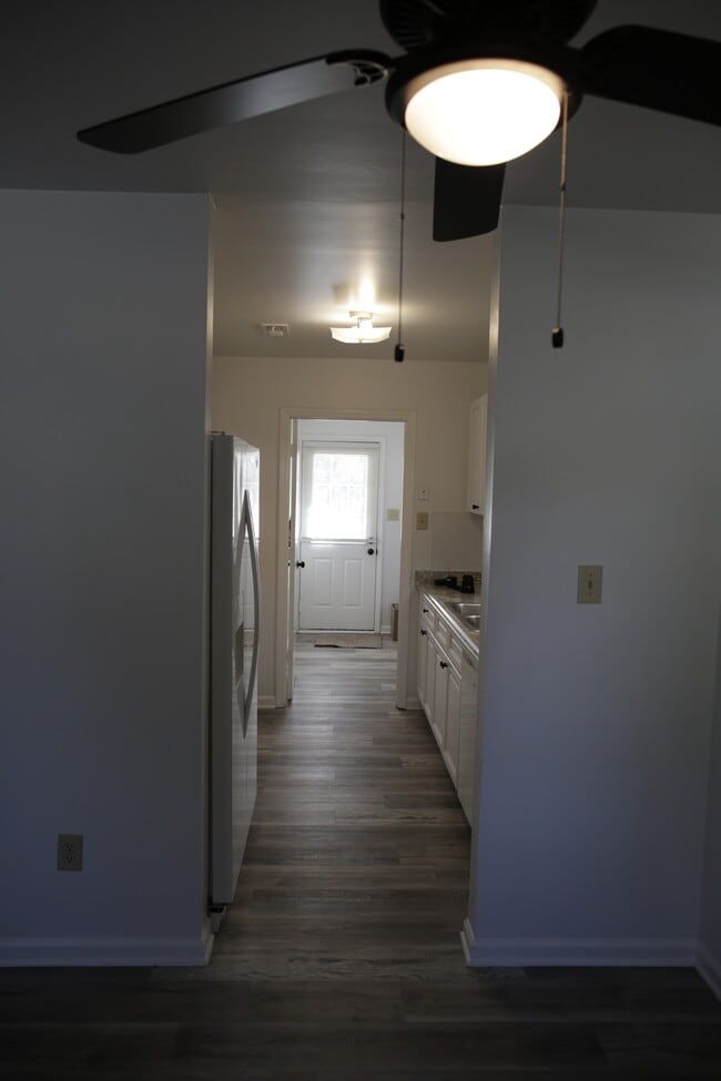 Building Photo - 12300 Rock Canyon Dr