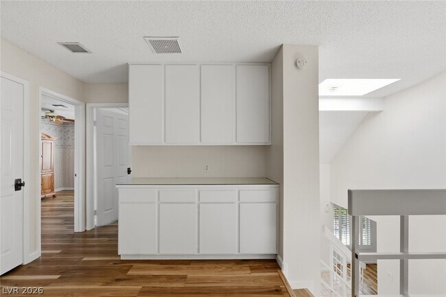 Building Photo - 3321 Basque St