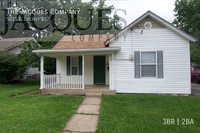 Building Photo - 1021 E Locust St
