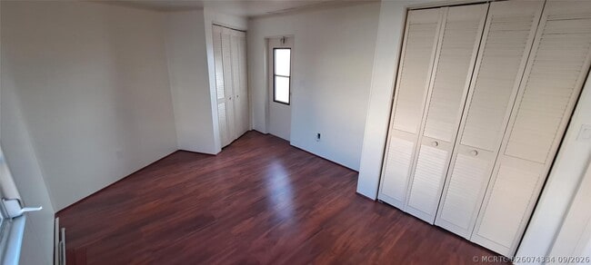 Building Photo - 5362 SE 65th Ave
