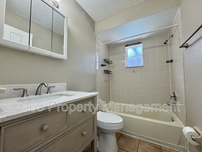 Building Photo - 12484 Curry Dr