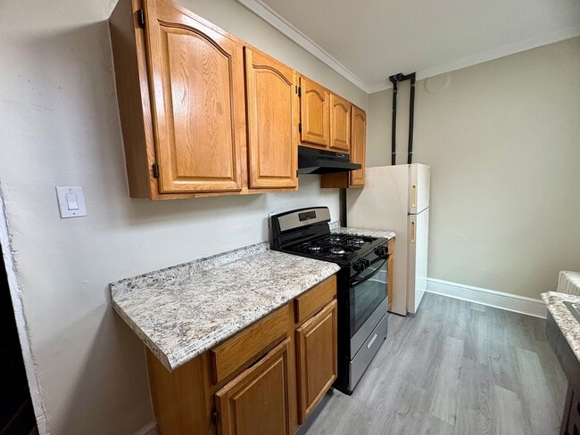 Building Photo - 2 Bedroom 1 Bathroom in Lancaster City!