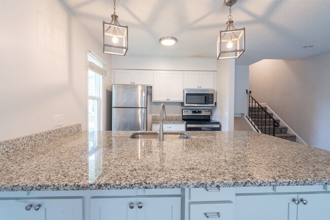 Building Photo - 3613-3615 Rhode Island Ave South