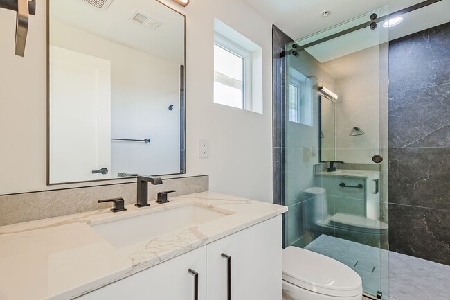 Building Photo - 3107 N 70th St