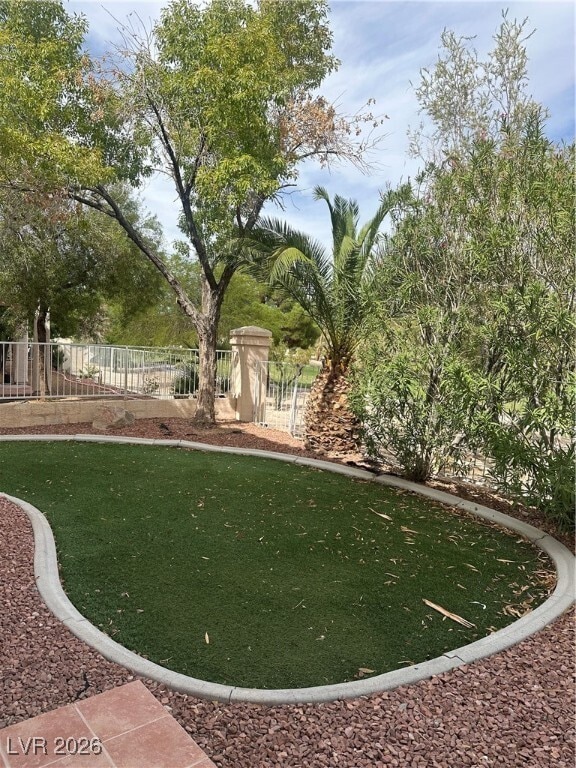 Building Photo - 5112 Forest Oaks Dr