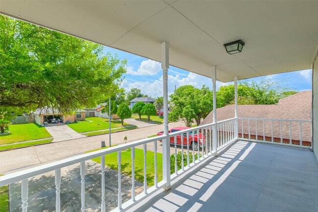 Building Photo - 15243 Peachmeadow Ln