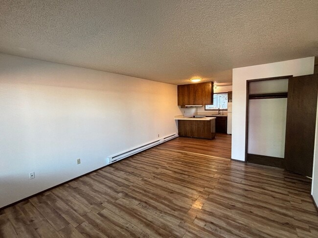 Building Photo - SE 49th and Hawthorne Blvd