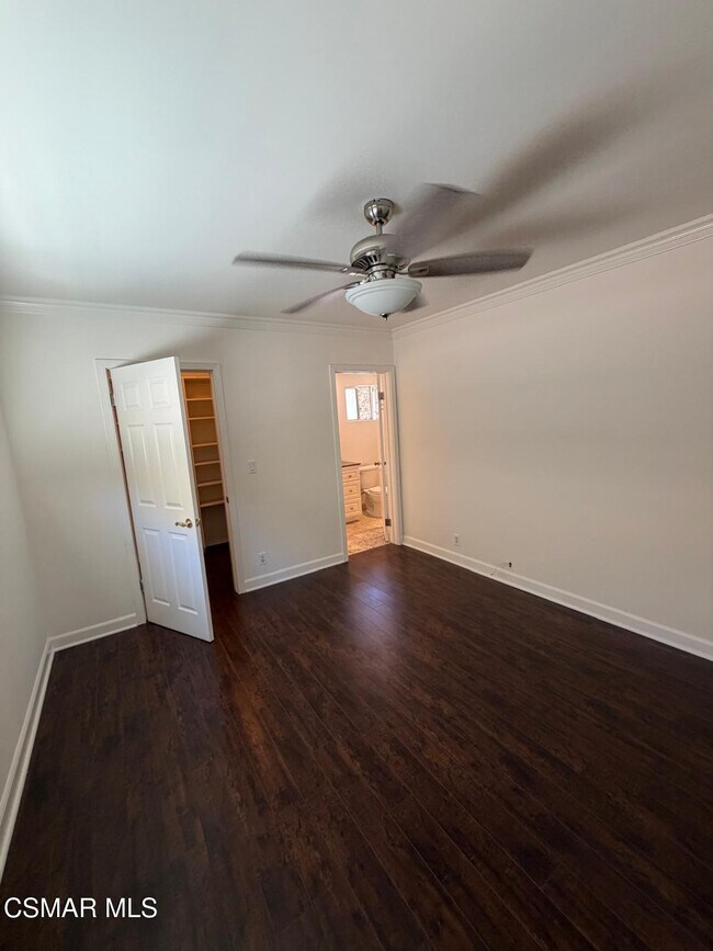 Building Photo - 23723 Oxnard St