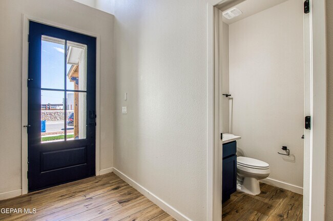 Building Photo - 805 Mormon Tea Dr