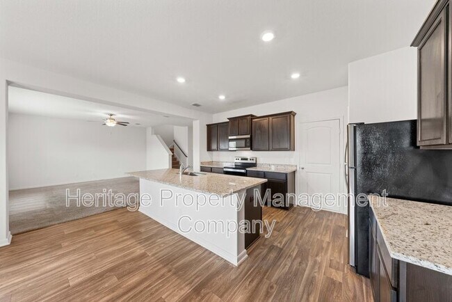 Building Photo - 11038 Chatham Ct