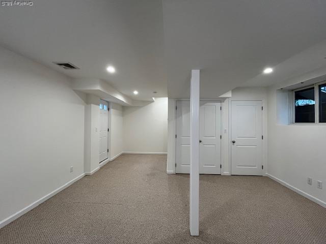 Building Photo - 40 Corchaug Ave