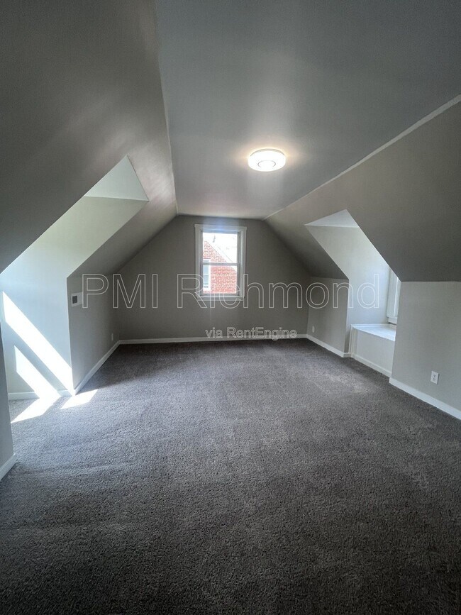 Building Photo - 3007 Grant St