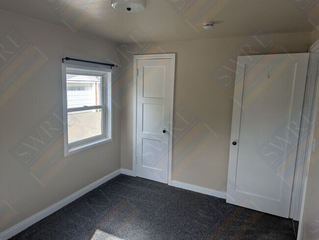 Building Photo - Available Now! Call our office to set up a...