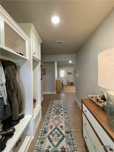 Building Photo - 6315 Beau Allen Ct