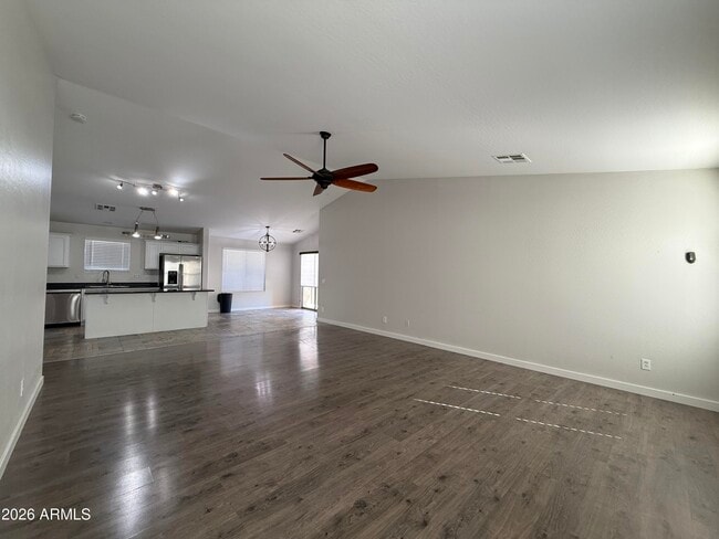 Building Photo - 6723 W Beverly Rd