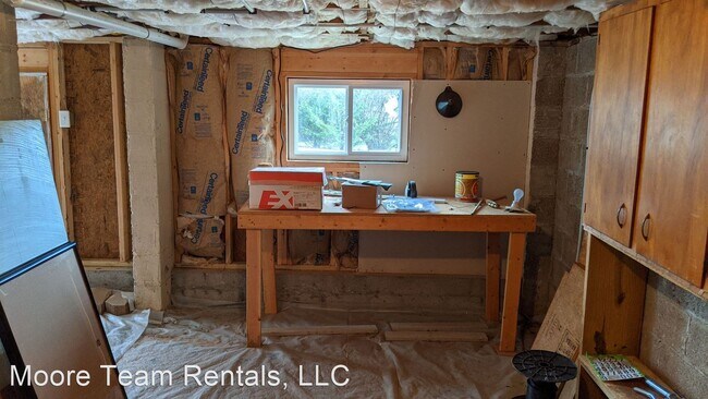 Building Photo - 1 br, 1 bath House - 114 Bumont Drive