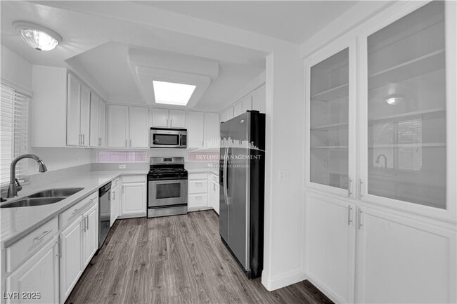 Building Photo - 10210 Maltese Cross Ct