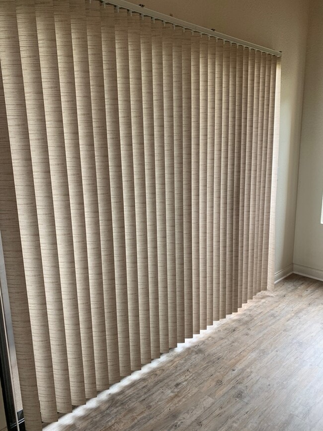 Building Photo - 4548 W Point Loma Blvd