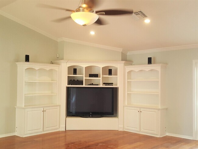 Building Photo - 7922 Steeplechase Ln