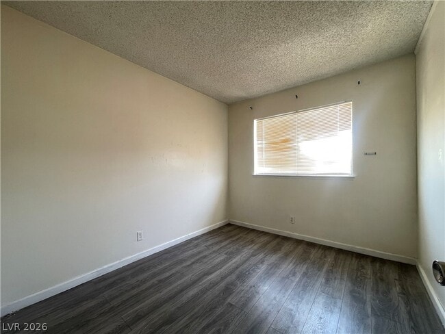 Building Photo - 3904 Blackford Pl
