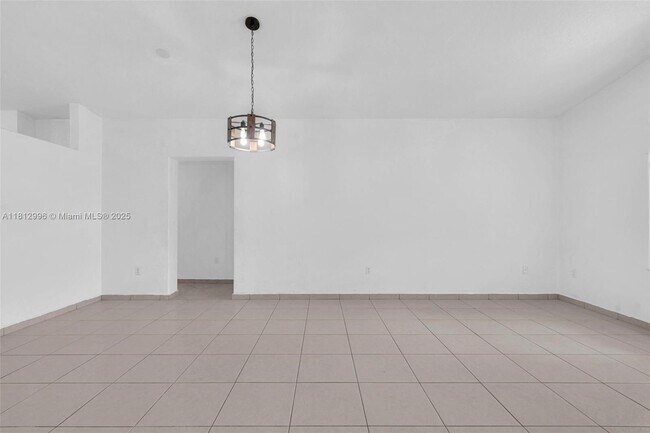 Building Photo - 8915 NW 164th St