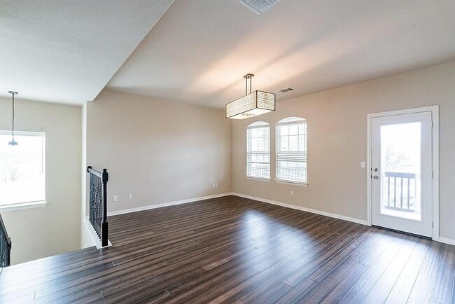 Building Photo - 19717 Abigail Way