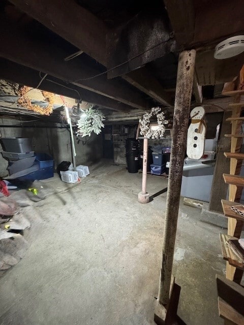 Building Photo - 26 Glenwood Rd