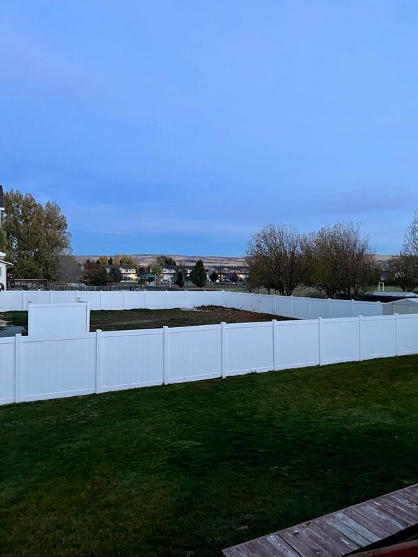 Building Photo - 4208 Willow Canyon Dr