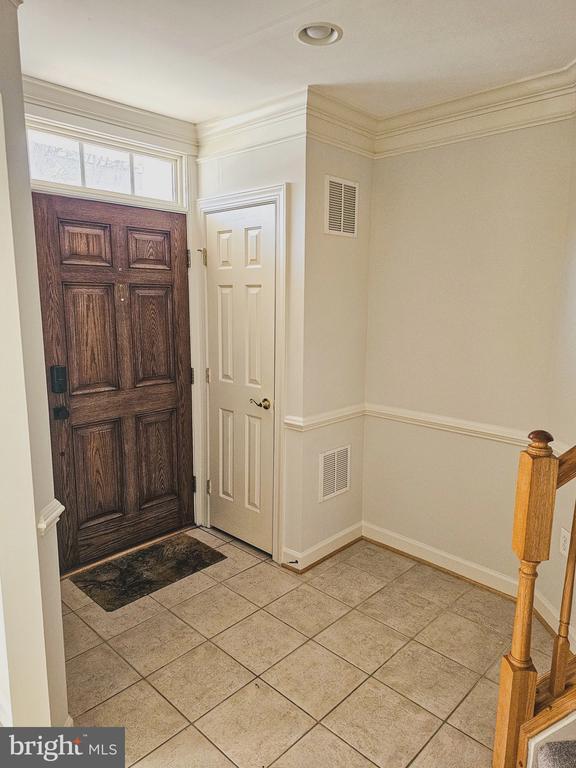 Building Photo - 13117 Tannery Ridge Dr