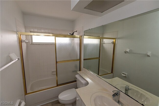 Building Photo - 8204 Breton Cir