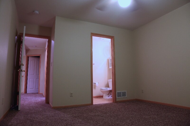 Building Photo - 1007 Cuerto Ln