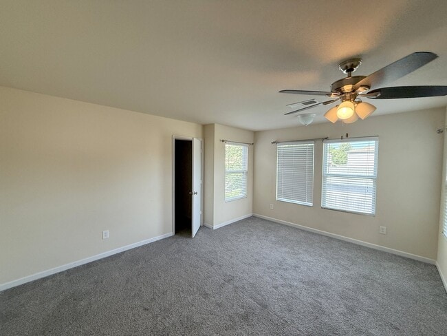 Building Photo - 182 Forestbrook Dr