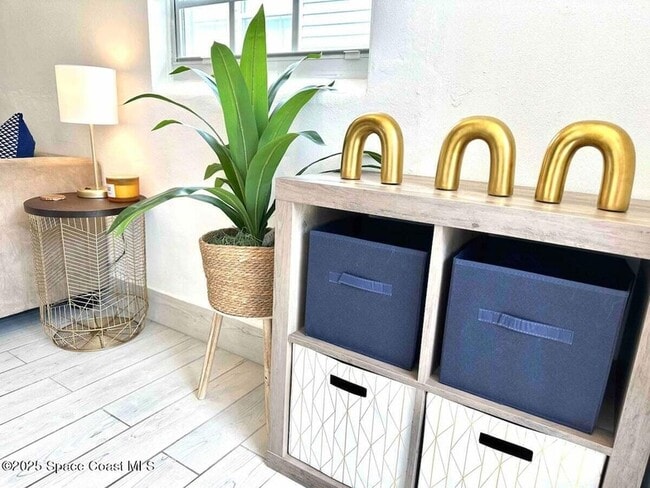 Building Photo - 1533 Richards Dr NE