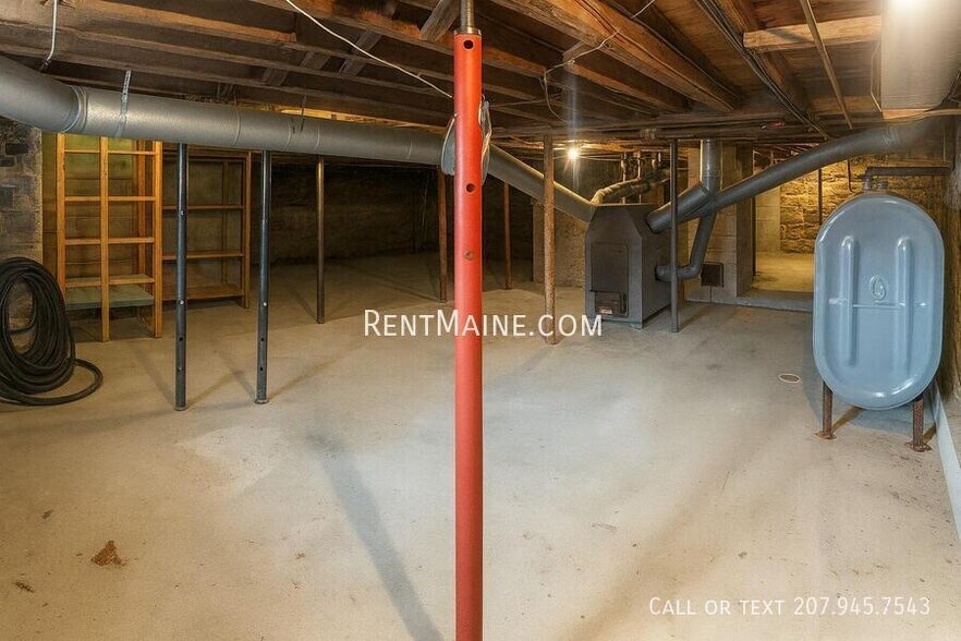 Building Photo - 619 Main Rd