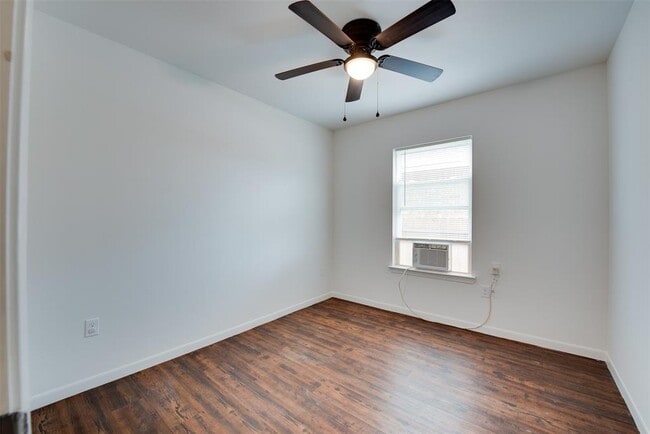 Building Photo - 1413 Egypt St