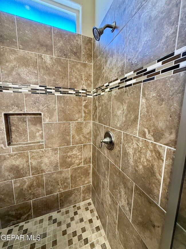 Building Photo - 7790 Enchanted Cir Dr
