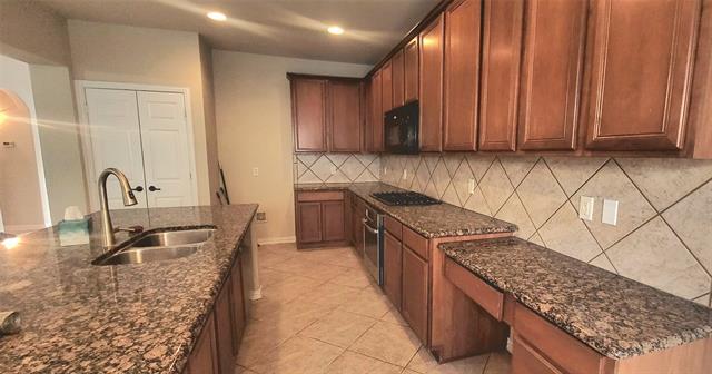 Building Photo - 1220 Cloverhill Ln