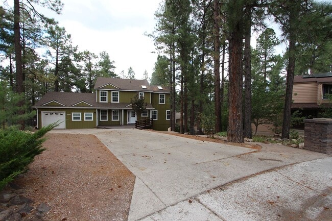 Primary Photo - 5-Bedroom University Heights Gem – Privacy...