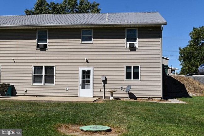 Building Photo - 9130 Letzburg Rd