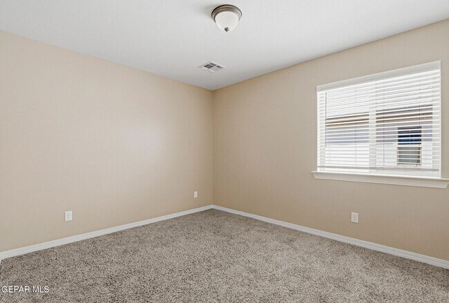 Building Photo - 1004 Wensley Pl