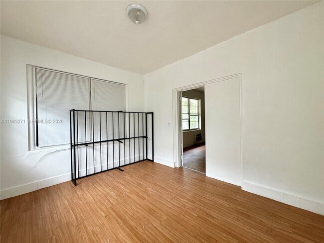 Building Photo - 6830 Harding Ave