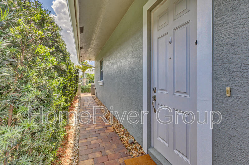 Building Photo - 17734 Evangeline Ave