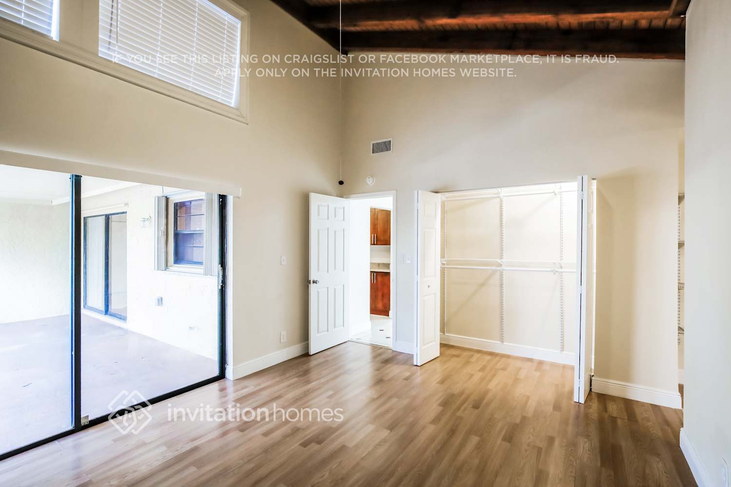 Building Photo - 9841 NW 31st Pl