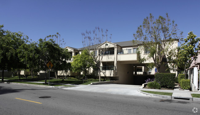 Building Photo - Sterling Court Senior Apartments